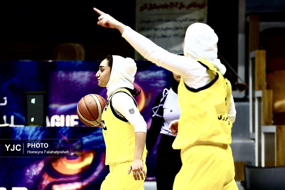  عکسهای لیگ برتر بسکتبال بانوان ستاد ملی گاز استقلال