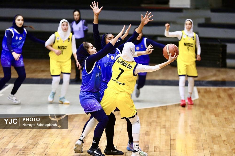 عکسهای لیگ برتر بسکتبال بانوان ستاد ملی گاز استقلال